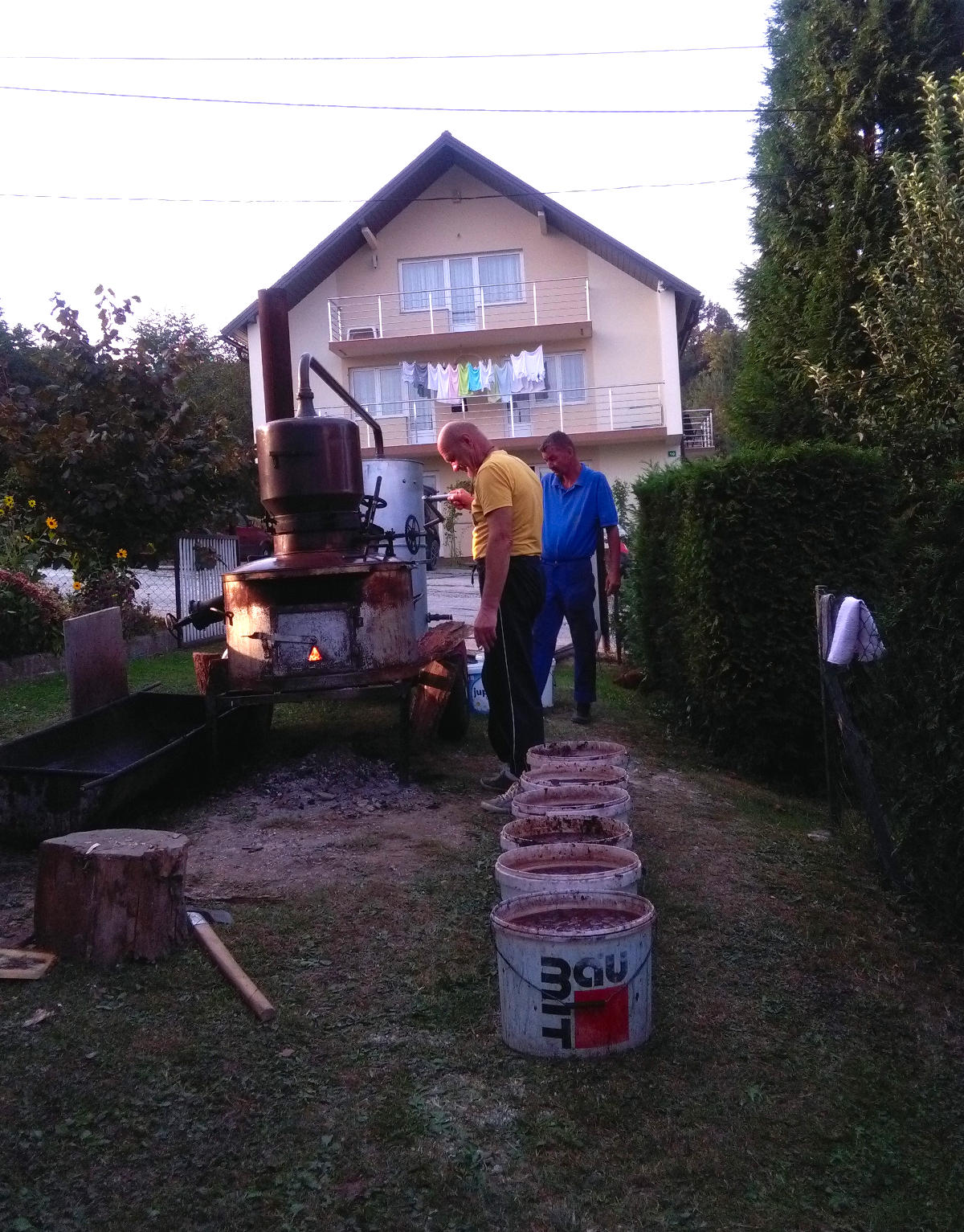 Pečenje rakije kod Kajića