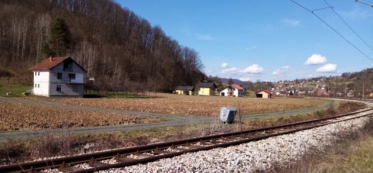 Jest Viniško polje uzorano